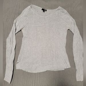 a.n.a Women's Light Gray Knit Sweater Top